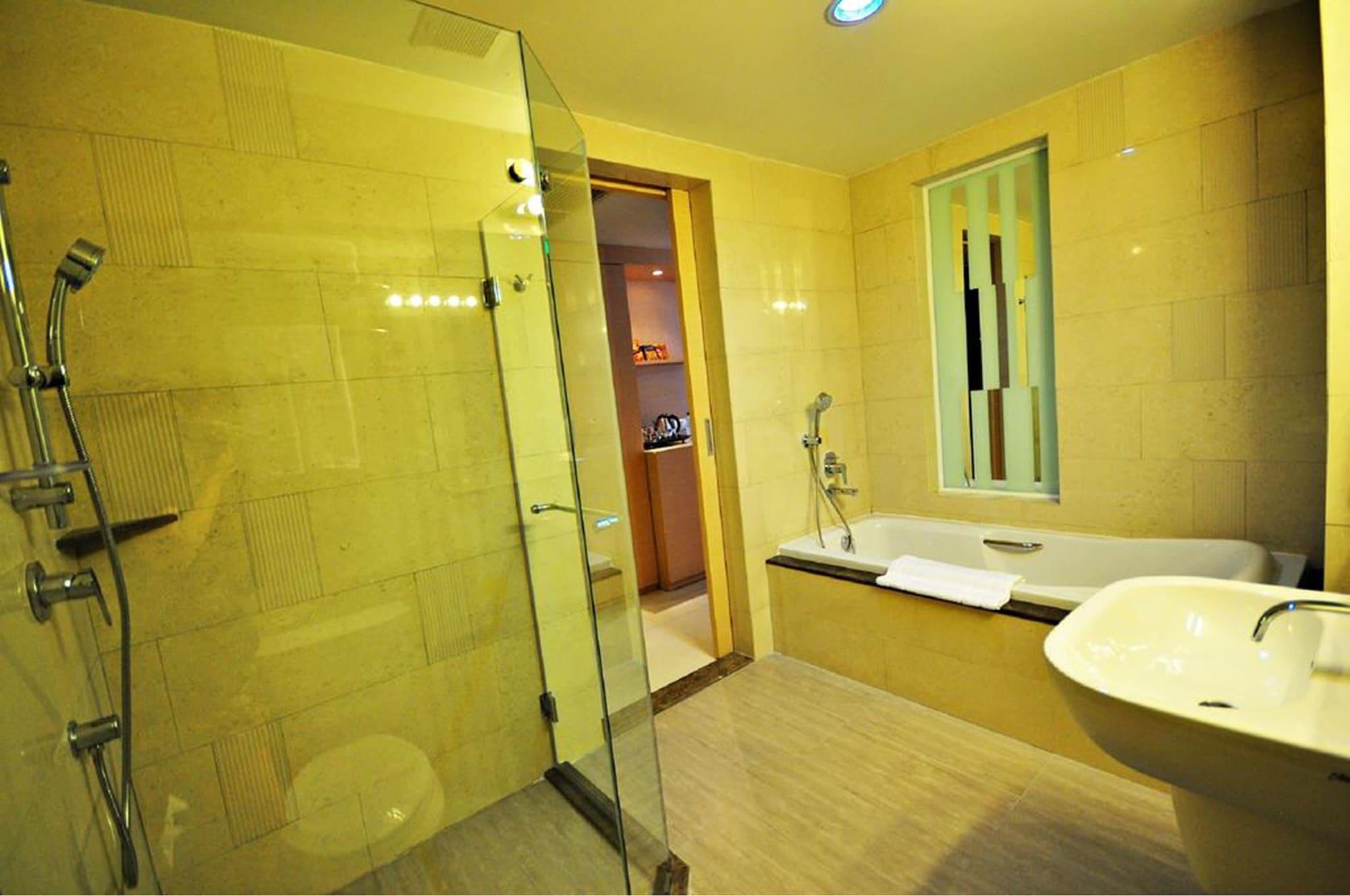 Parinda Hotel Bangkok Exteriör bild