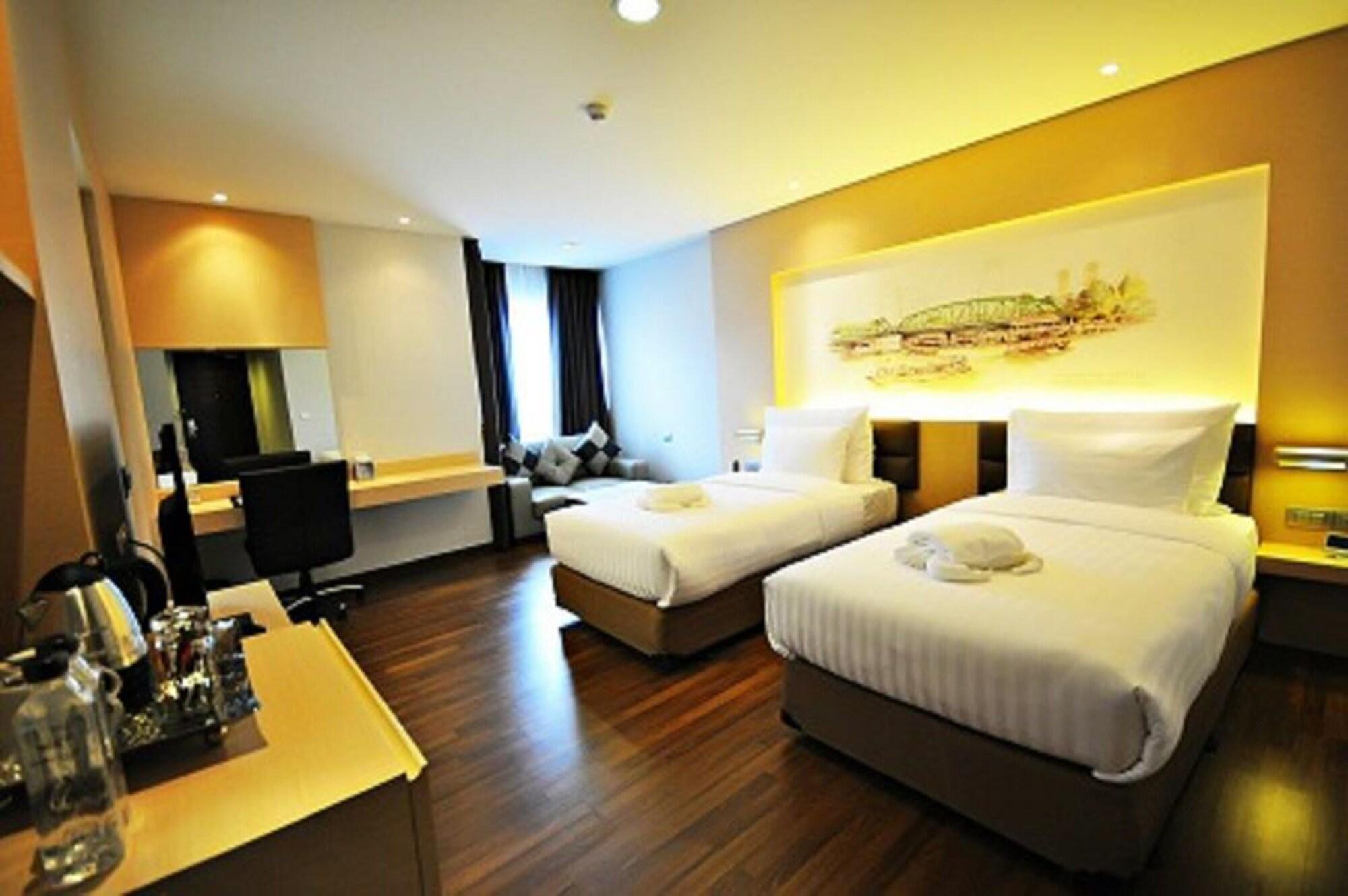 Parinda Hotel Bangkok Exteriör bild