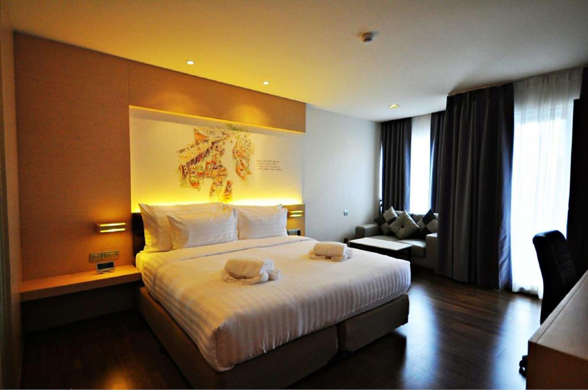 Parinda Hotel Bangkok Exteriör bild
